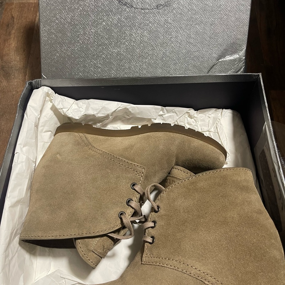 Women's Suede Ankle Boots - Tan